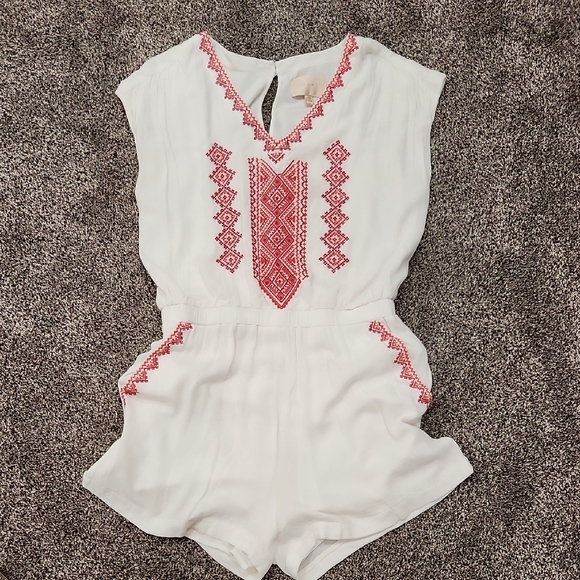 Skies Are Blue Pants - Skies Are Blue Cream Romper with Red Accents